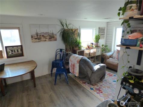 304 Pearl Street Pateros WA 98846
