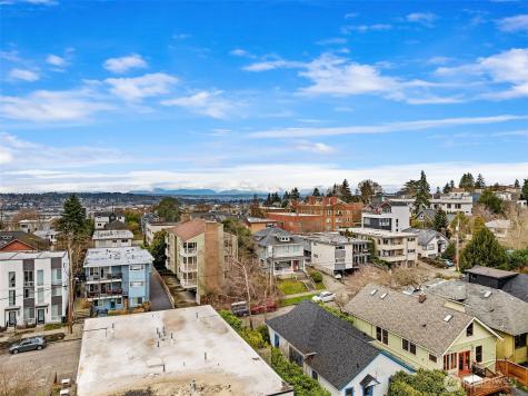 4309 Evanston Avenue N Seattle WA 98103