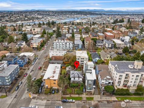 4309 Evanston Avenue N Seattle WA 98103