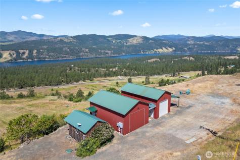 4497 S 25 Highway Colville WA 99114
