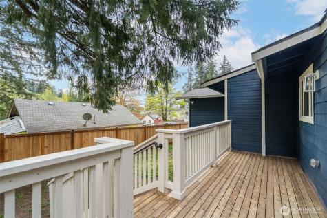 428 Henry Street Shelton WA 98584