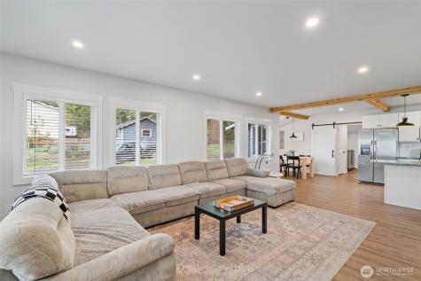 428 Henry Street Shelton WA 98584