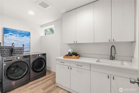 1132 31st Avenue S Seattle WA 98144