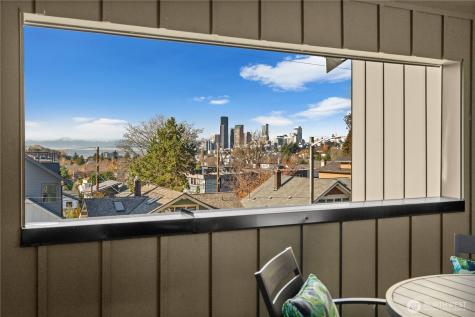 1132 31st Avenue S Seattle WA 98144