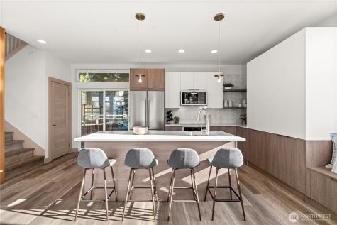 1132 31st Avenue S Seattle WA 98144