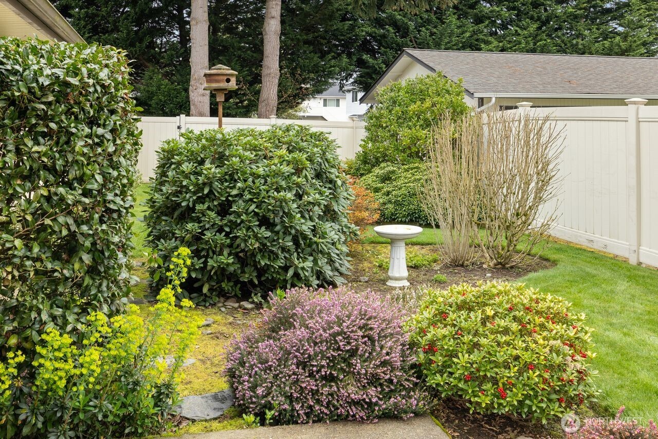 1127 12th Avenue SE Puyallup WA 98372