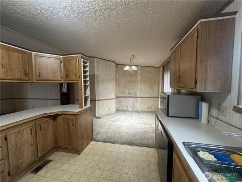 8653 Harris Road NE Moses Lake WA 98837