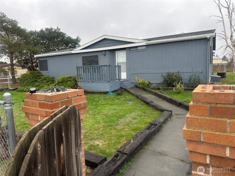 8653 Harris Road NE Moses Lake WA 98837