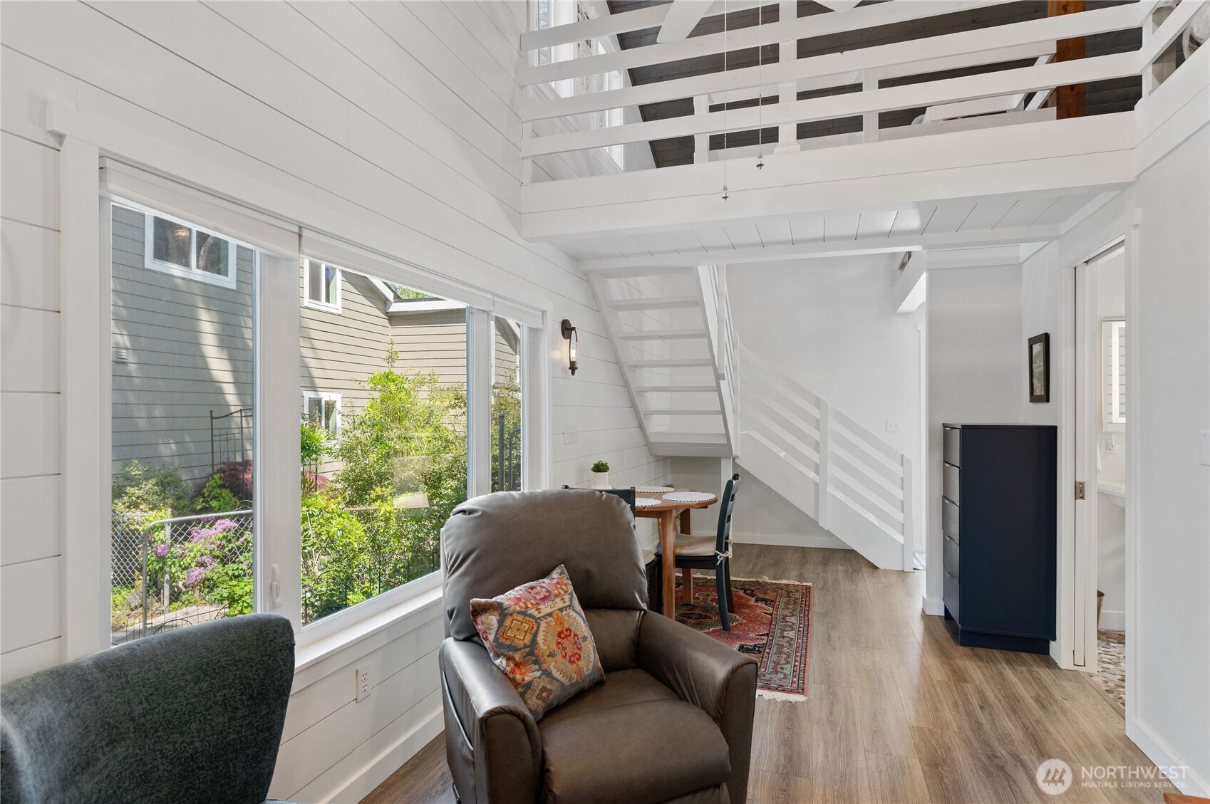 13720 W Raven Lane Bremerton WA 98312
