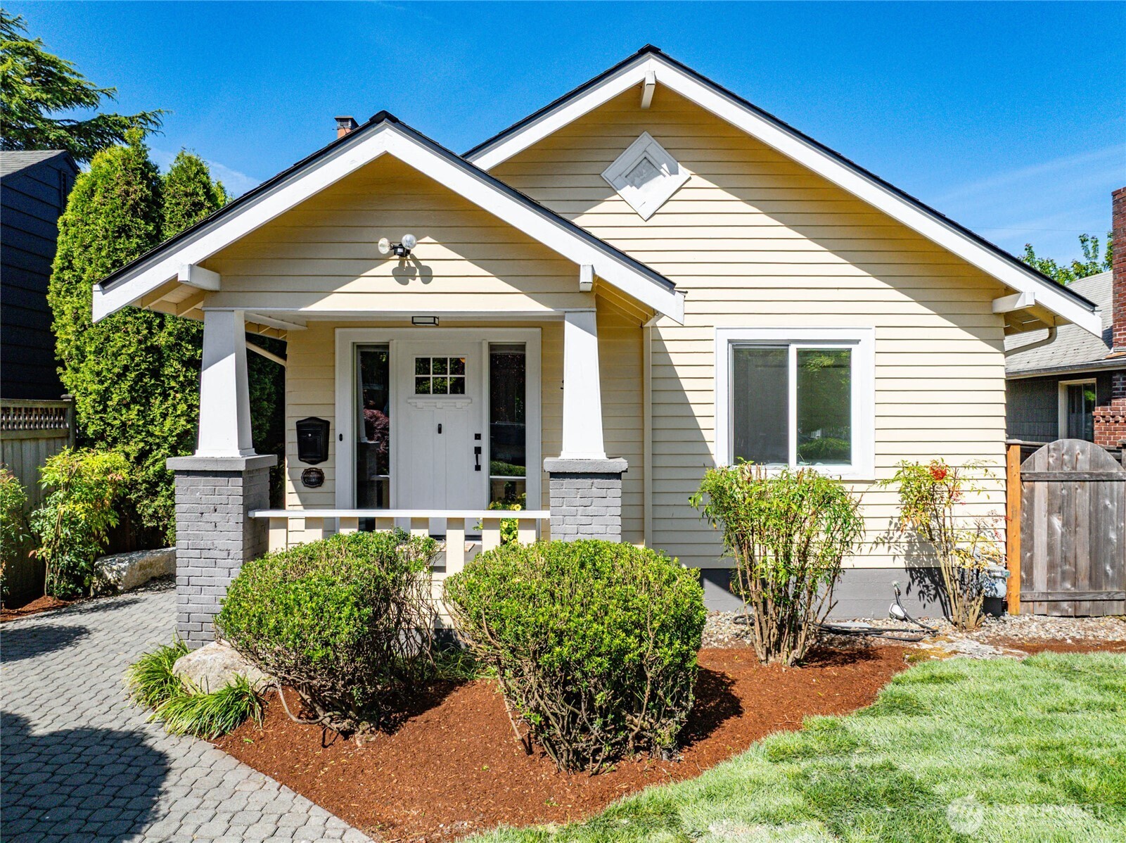 3033 44th Avenue SW Seattle WA 98116