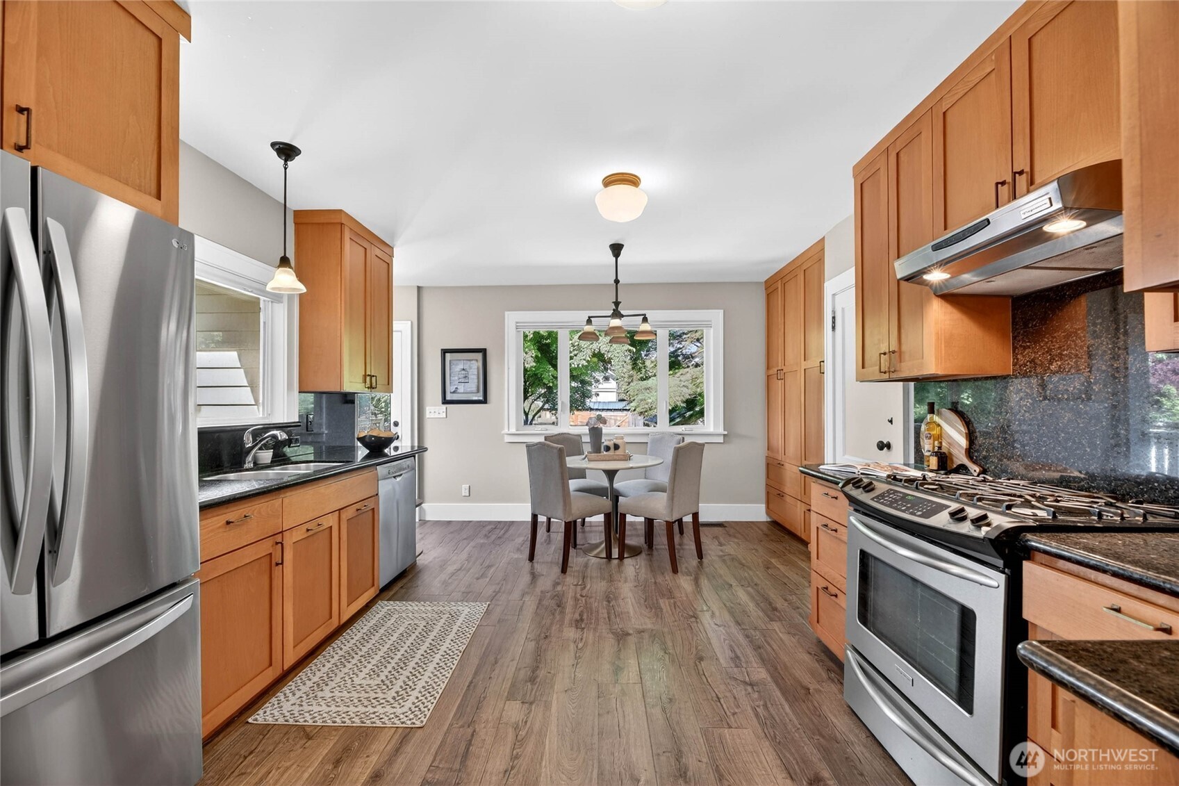 3033 44th Avenue SW Seattle WA 98116