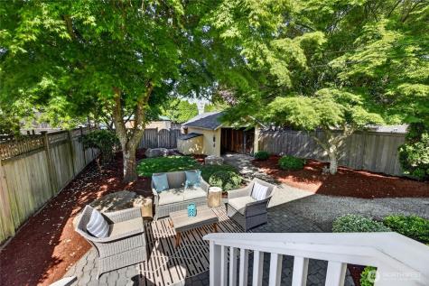3033 44th Avenue SW Seattle WA 98116