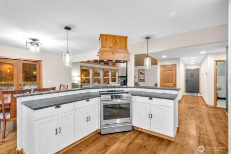 23605 SE 132nd Way Issaquah WA 98027