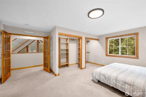 23605 SE 132nd Way Issaquah WA 98027
