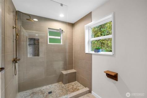 23605 SE 132nd Way Issaquah WA 98027