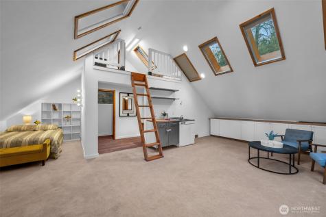 23605 SE 132nd Way Issaquah WA 98027
