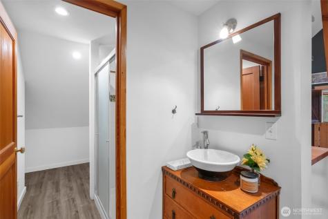23605 SE 132nd Way Issaquah WA 98027