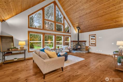 23605 SE 132nd Way Issaquah WA 98027
