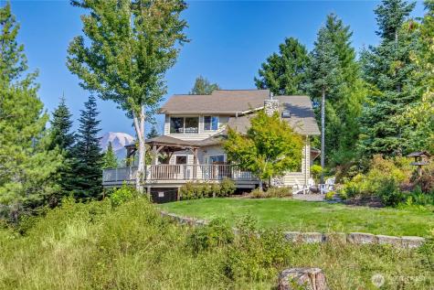 132 Hellem Drive Packwood WA 98361