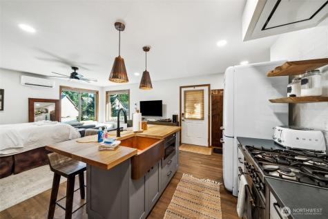 132 Hellem Drive Packwood WA 98361