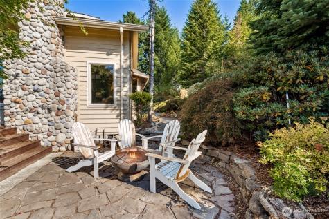 132 Hellem Drive Packwood WA 98361