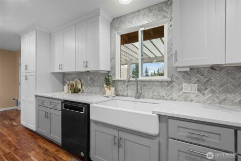 2739 S 366th Place Federal Way WA 98003