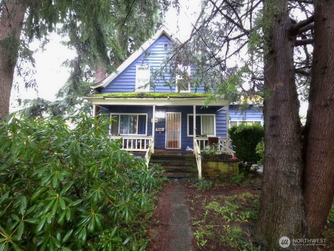 3615 Friday Avenue Everett WA 98201