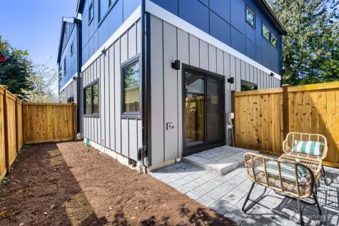 13022 Corliss Avenue N Seattle WA 98133