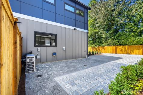 13022 Corliss Avenue N Seattle WA 98133