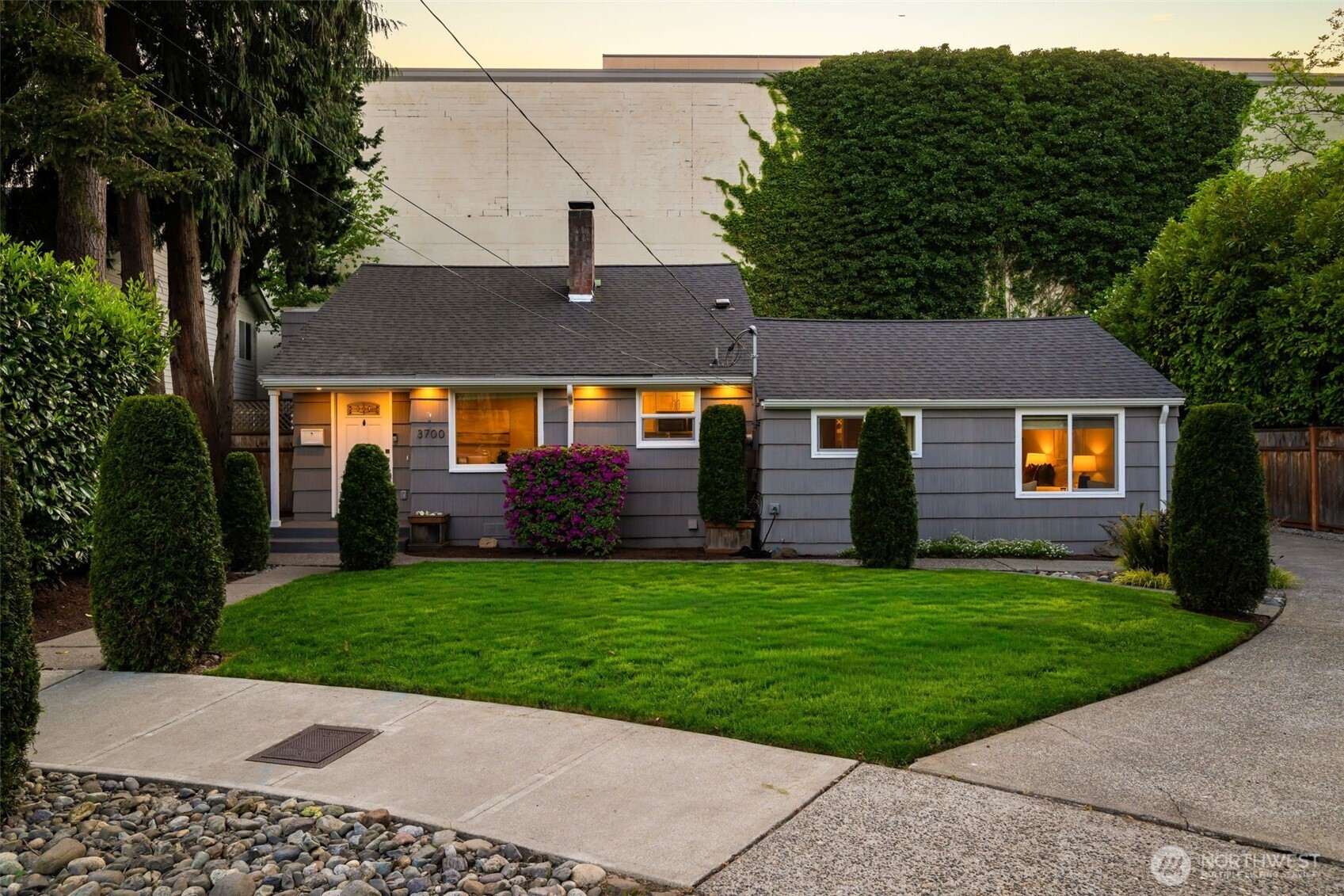 3700 NE 74th Place Seattle WA 98115
