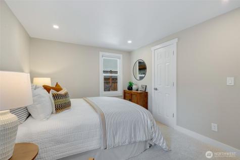 3700 NE 74th Place Seattle WA 98115