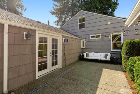 3700 NE 74th Place Seattle WA 98115