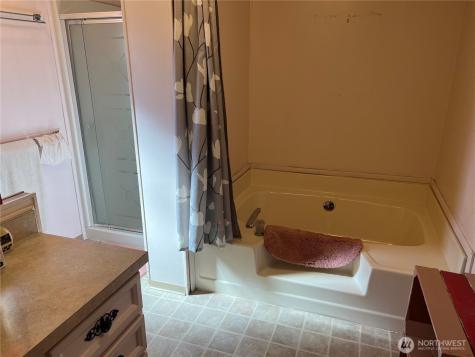 59 Hendrick Loop Road Omak WA 98841