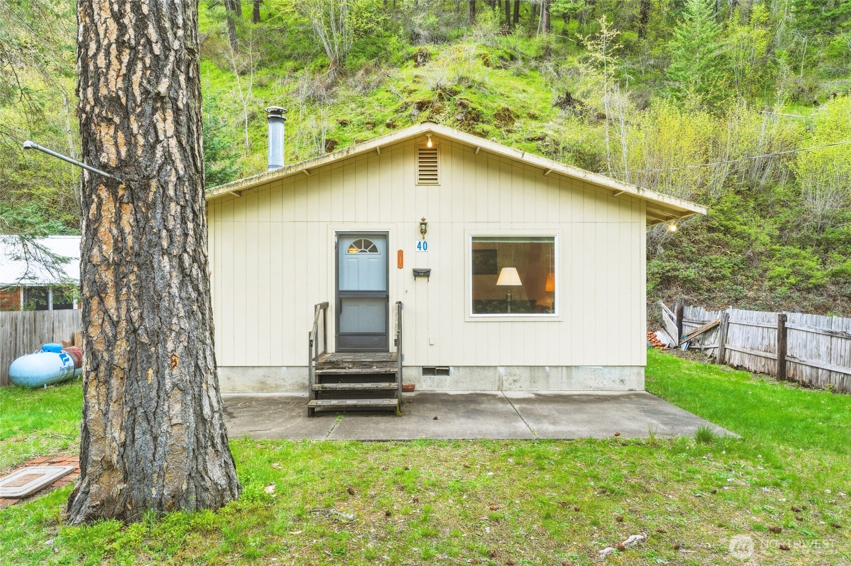 40 Blue Jay Loop Walla Walla WA 99362