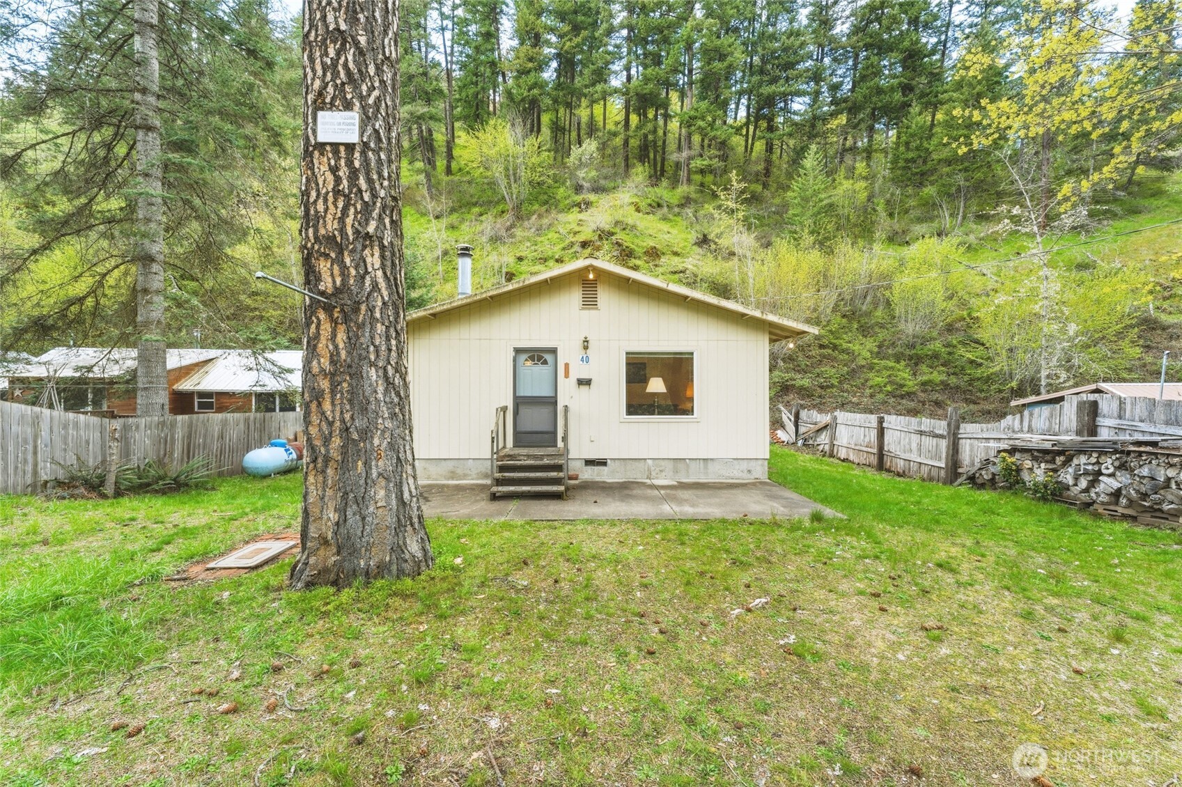 40 Blue Jay Loop Walla Walla WA 99362
