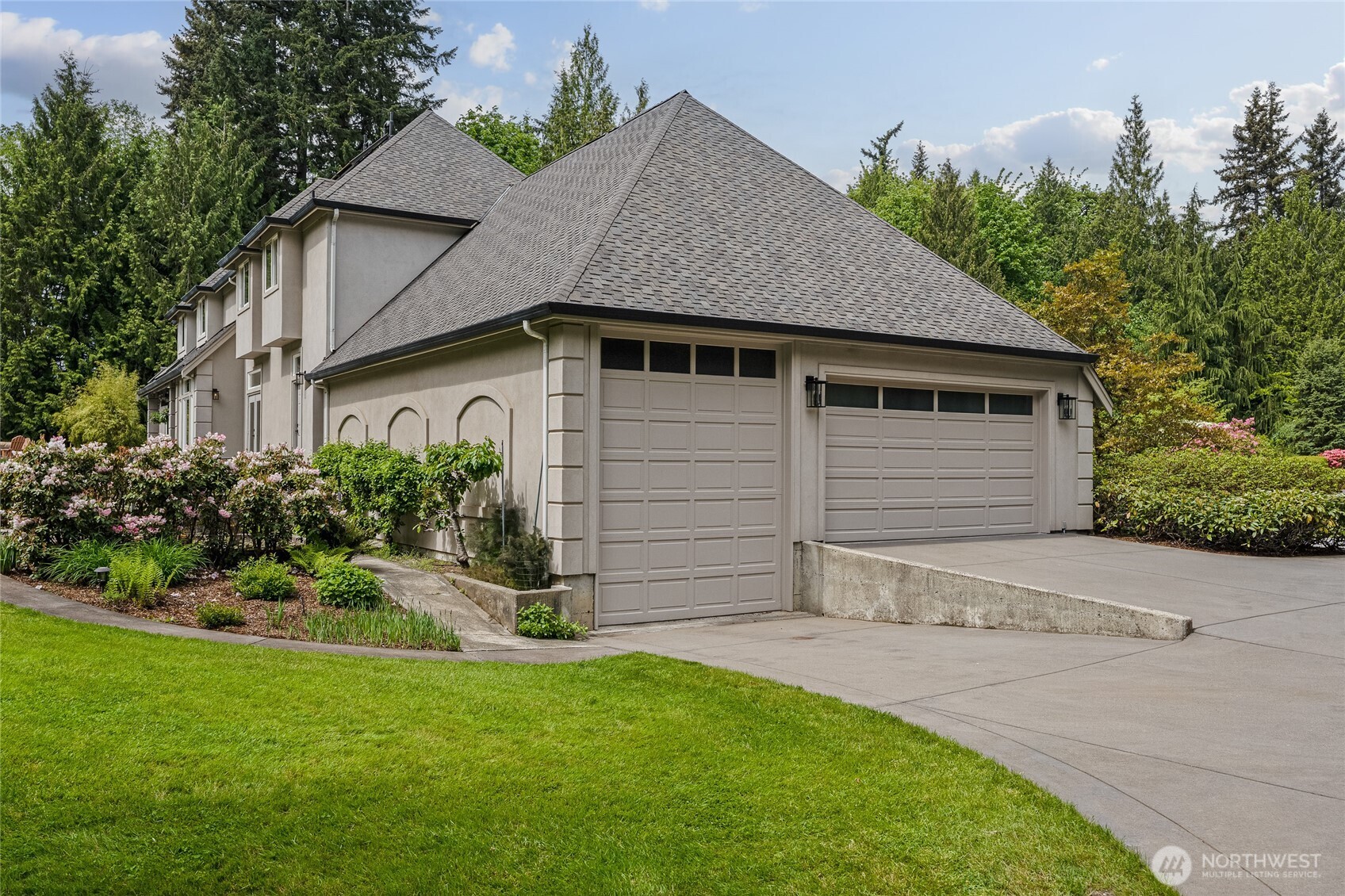 8218 229th Place SE Woodinville WA 98072