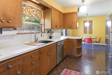 2803 S Walker Street Seattle WA 98144