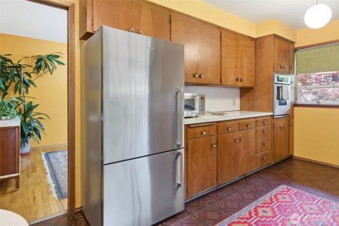 2803 S Walker Street Seattle WA 98144
