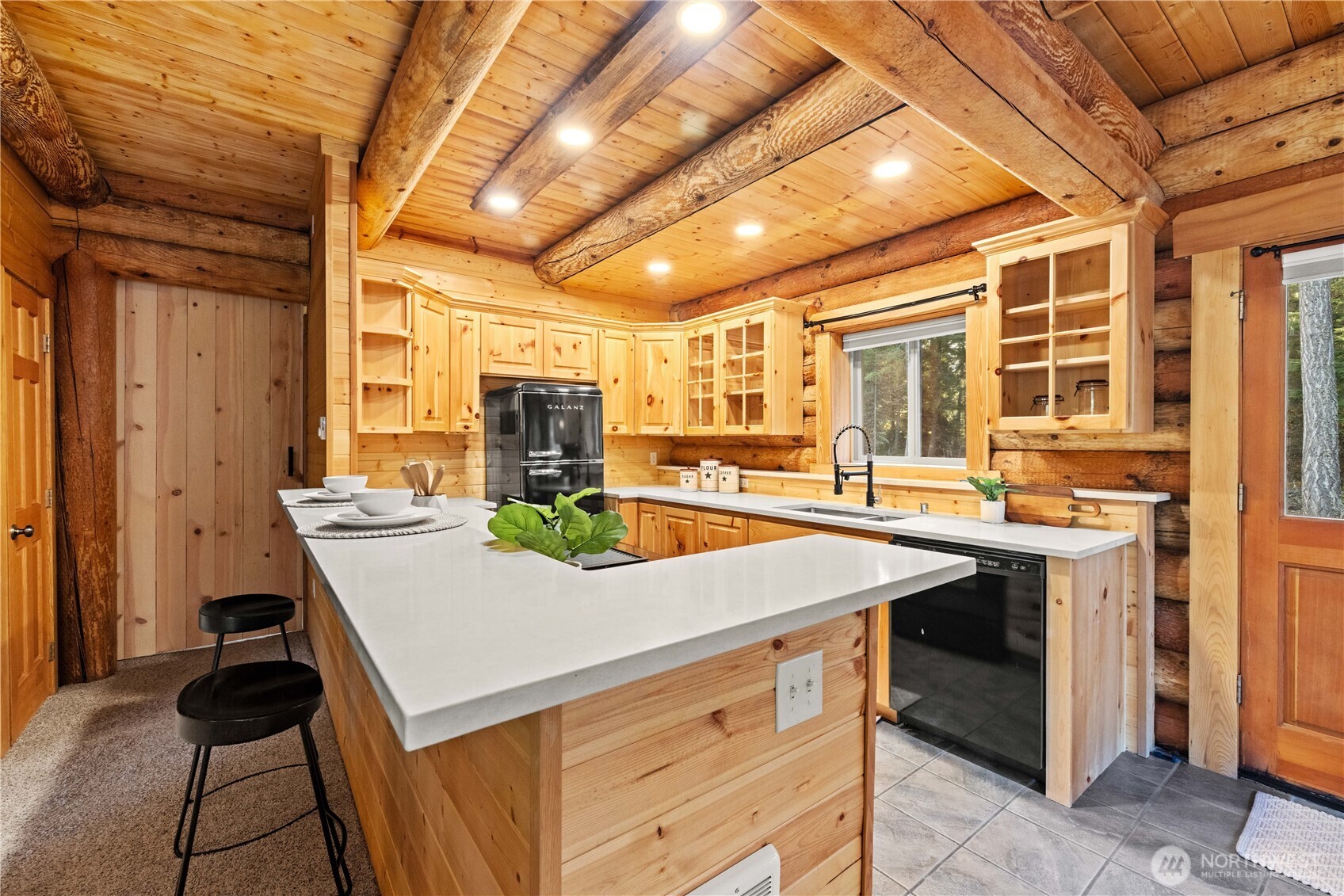 170 Evergreen Way Easton WA 98925