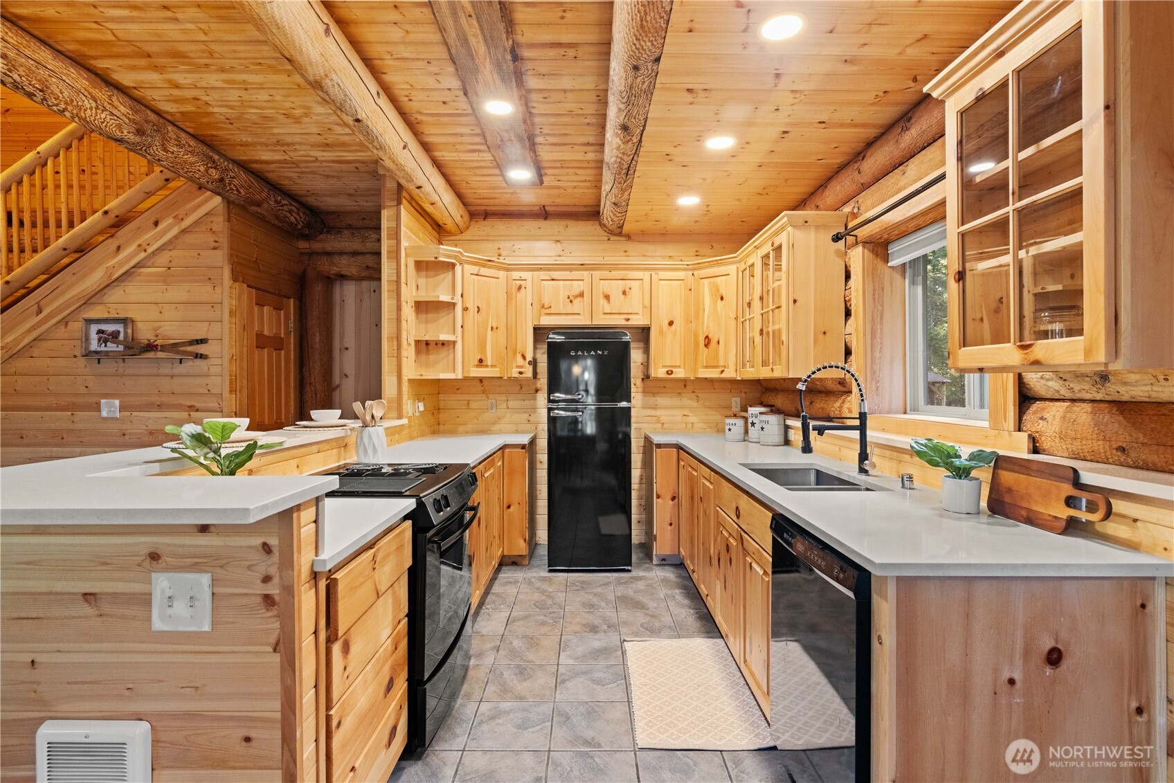170 Evergreen Way Easton WA 98925