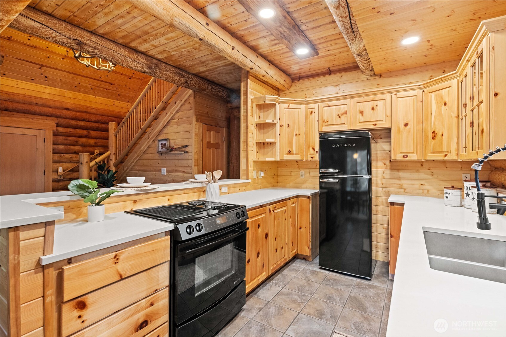 170 Evergreen Way Easton WA 98925