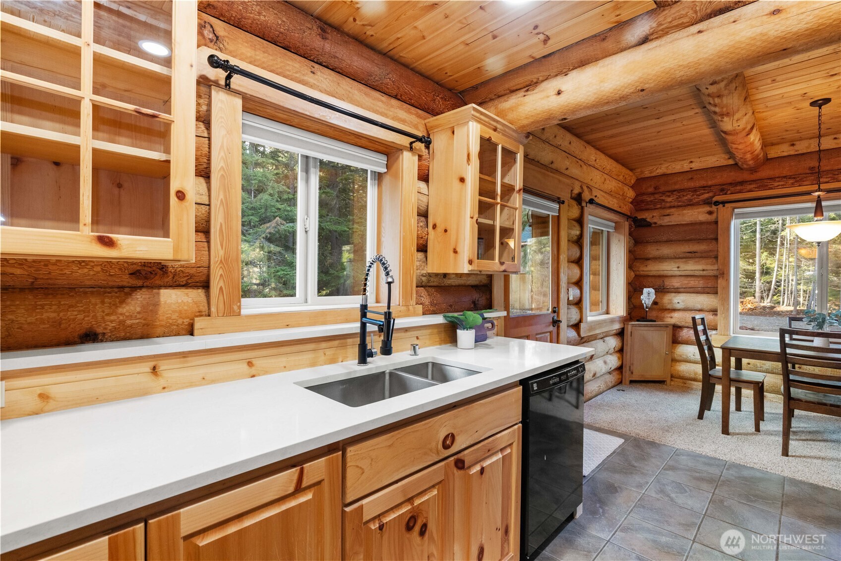 170 Evergreen Way Easton WA 98925