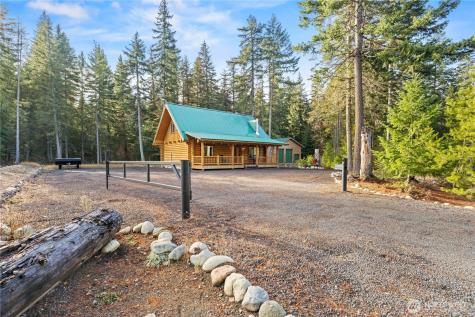 170 Evergreen Way Easton WA 98925