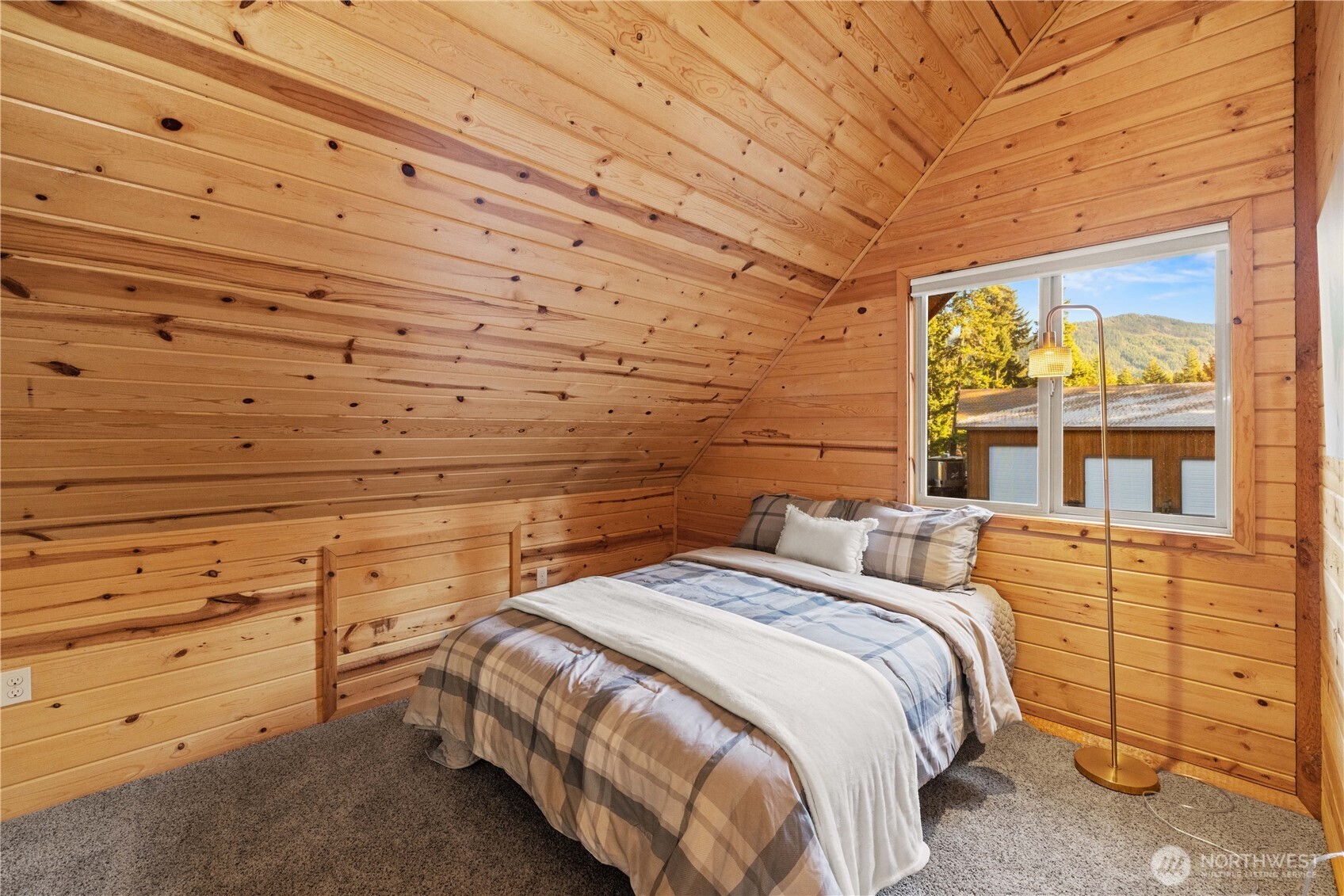 170 Evergreen Way Easton WA 98925