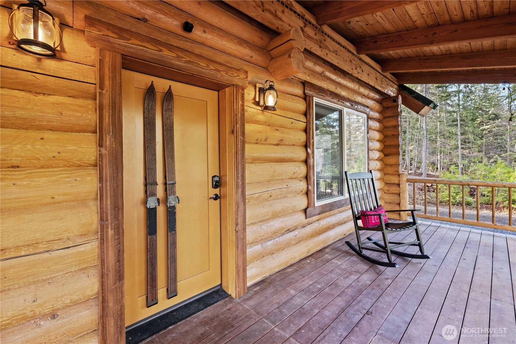 170 Evergreen Way Easton WA 98925