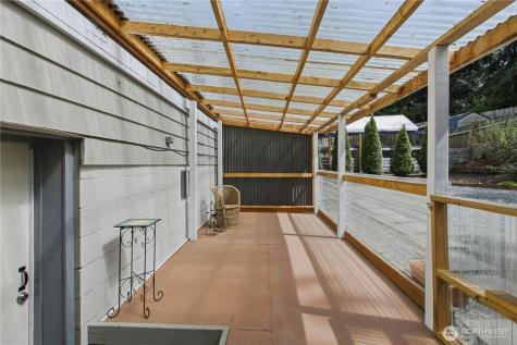 2307 SW Myrtle Street Seattle WA 98106
