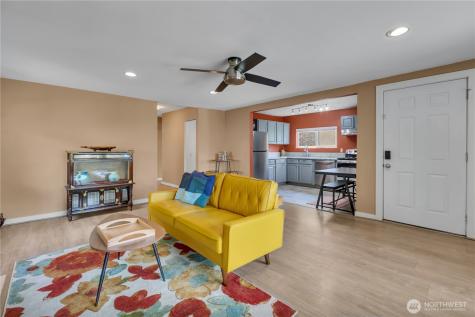 2307 SW Myrtle Street Seattle WA 98106