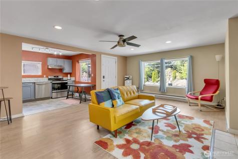 2307 SW Myrtle Street Seattle WA 98106
