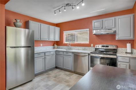 2307 SW Myrtle Street Seattle WA 98106