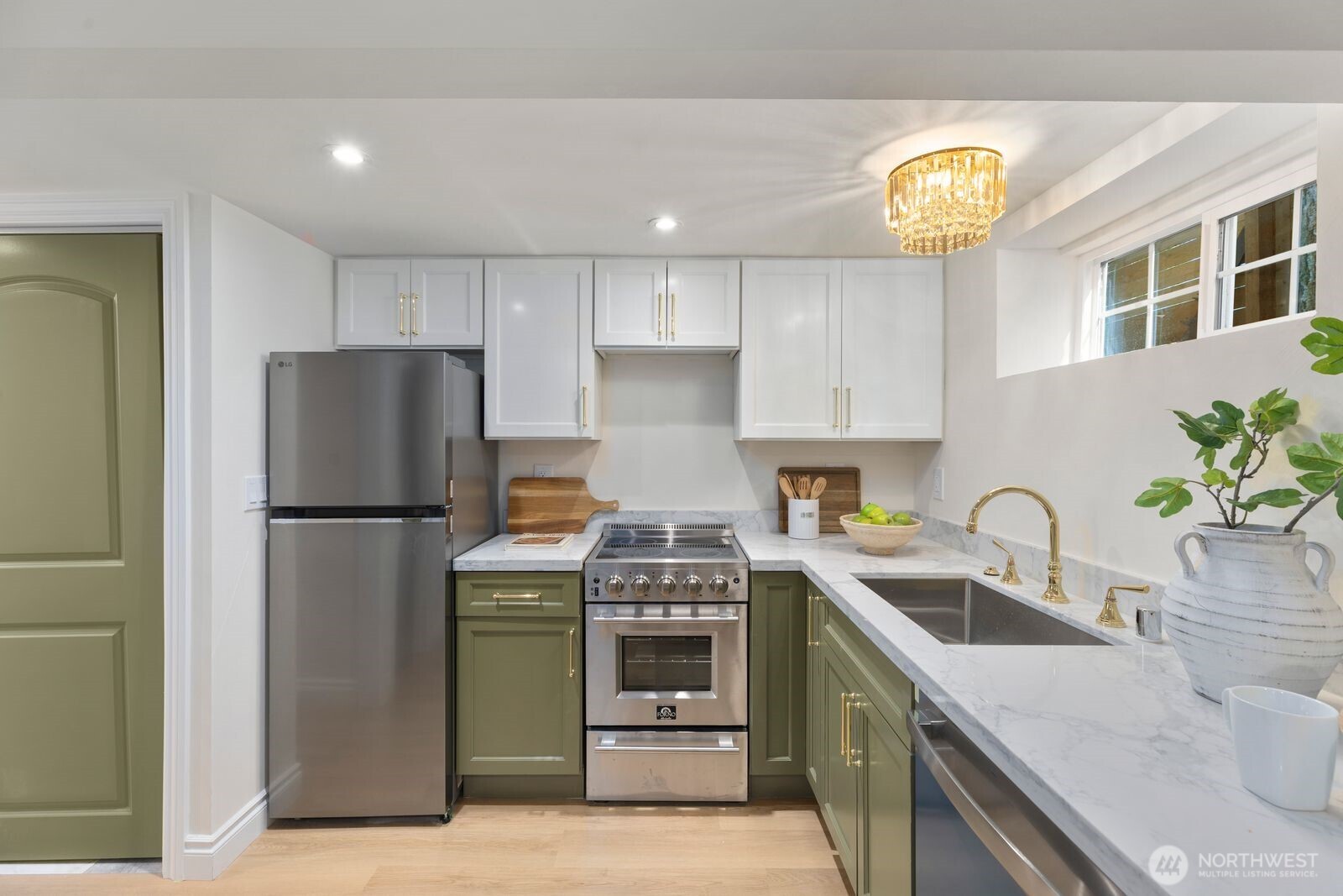 2773 44th Avenue SW Seattle WA 98116